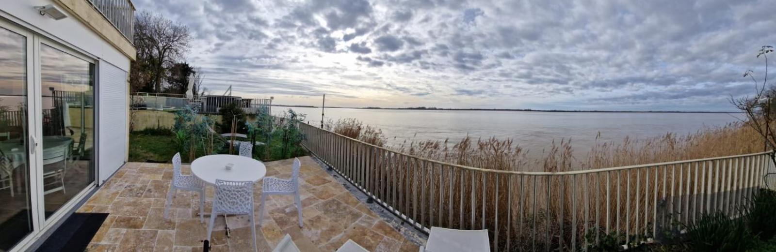 Domaine La Corniche Bed & Breakfast Bayon Екстериор снимка